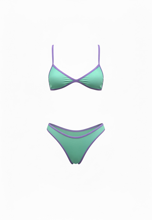 Bikini Alba verde suave com top triangular de alças finas e cueca de corte médio, tecido texturado azul e lilás.